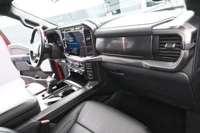2025 Ford F-150 Lariat Black Appearance Pack
