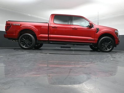 2025 Ford F-150 Lariat Black Appearance Pack