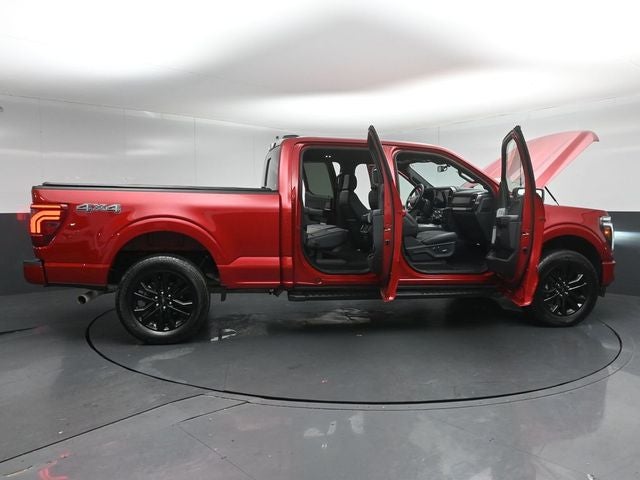 2025 Ford F-150 Lariat Black Appearance Pack