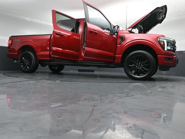2025 Ford F-150 Lariat Black Appearance Pack