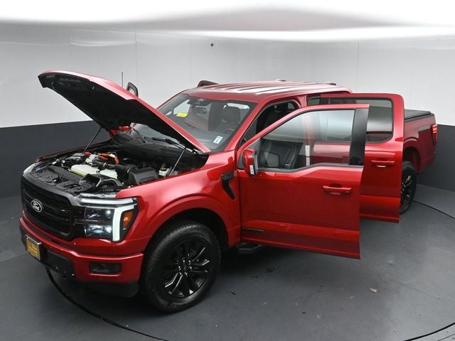 2025 Ford F-150 Lariat Black Appearance Pack