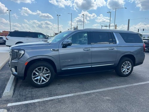 2022 GMC Yukon XL SLT