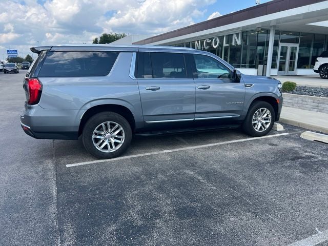 2022 GMC Yukon XL SLT