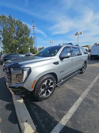 2025 GMC Yukon XL AT4