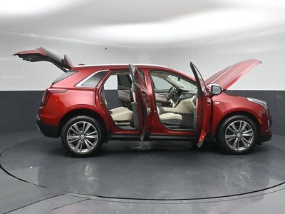 2021 Cadillac XT5 Premium Luxury