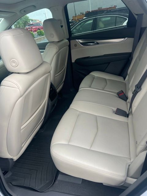 2017 Cadillac XT5 Premium Luxury