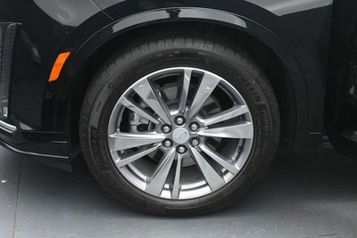2025 Cadillac XT6 Premium Luxury