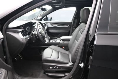 2025 Cadillac XT6 Sport