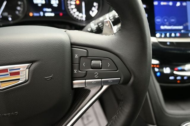 2025 Cadillac XT6 Sport
