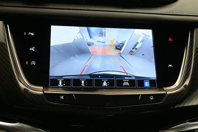 2025 Cadillac XT6 Sport