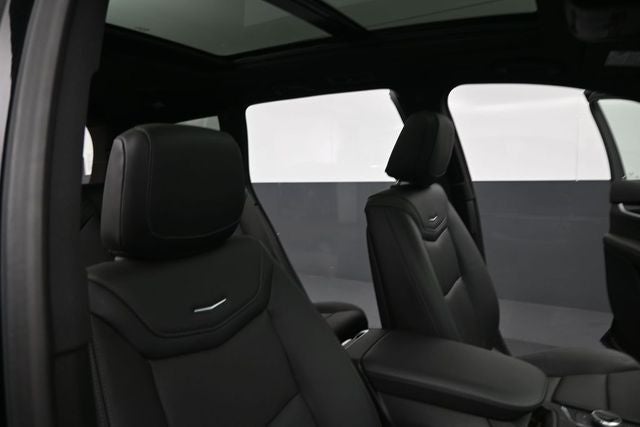 2025 Cadillac XT6 Sport