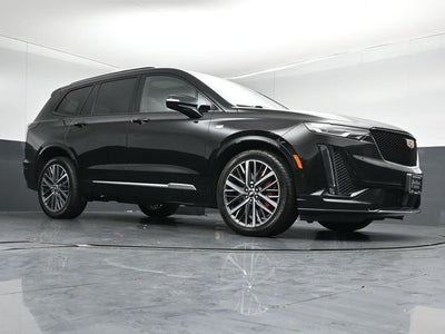2025 Cadillac XT6 Sport