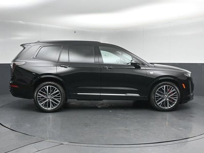 2025 Cadillac XT6 Sport