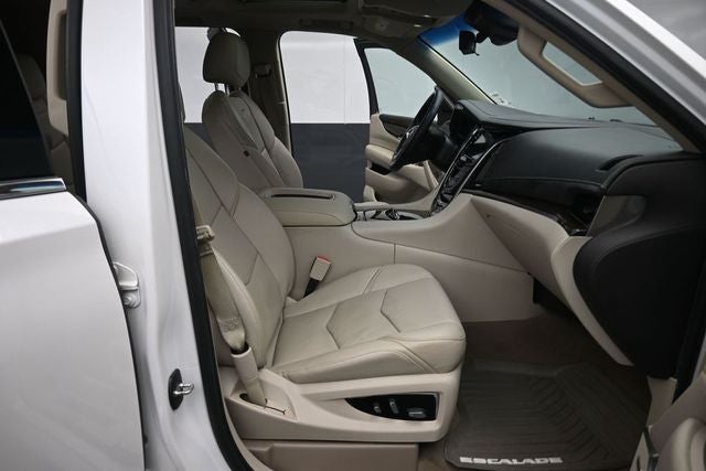 2018 Cadillac Escalade ESV Premium