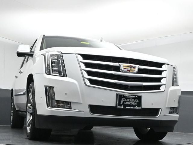 2018 Cadillac Escalade ESV Premium