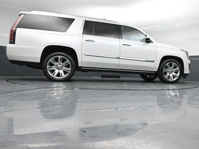 2018 Cadillac Escalade ESV Premium