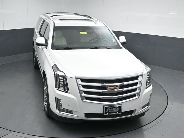 2018 Cadillac Escalade ESV Premium