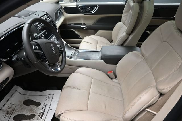 2019 Lincoln Continental Select