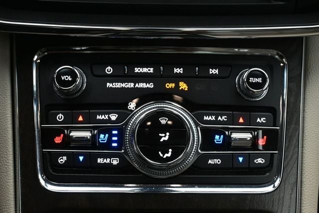 2019 Lincoln Continental Select