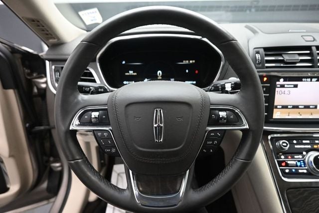 2019 Lincoln Continental Select