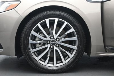 2019 Lincoln Continental Select