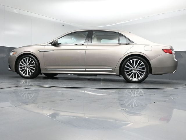 2019 Lincoln Continental Select