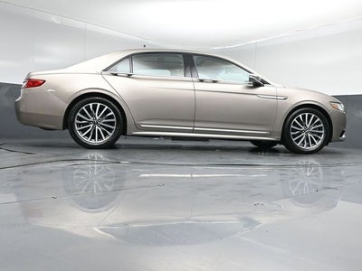 2019 Lincoln Continental Select