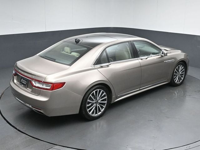 2019 Lincoln Continental Select