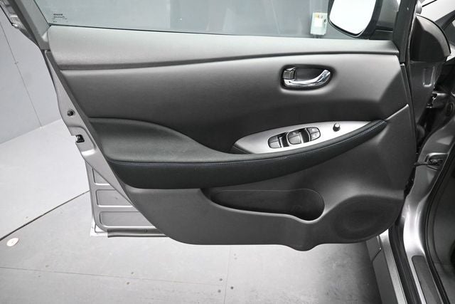 2022 Nissan Leaf S Plus
