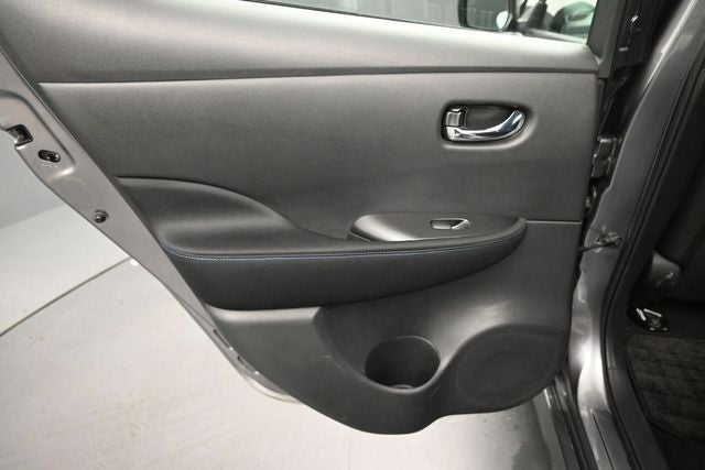 2022 Nissan Leaf S Plus