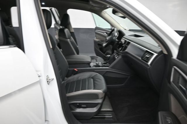 2023 Volkswagen Atlas 3.6L V6 SEL Premium R-Line