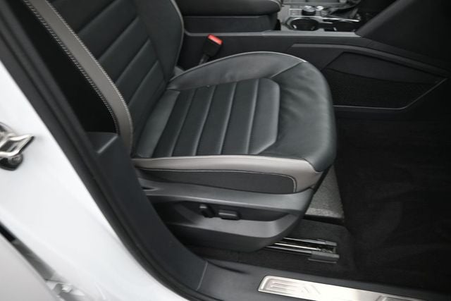 2023 Volkswagen Atlas 3.6L V6 SEL Premium R-Line