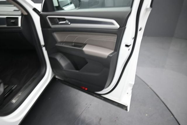 2023 Volkswagen Atlas 3.6L V6 SEL Premium R-Line