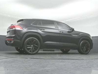 2022 Volkswagen Atlas Cross Sport 3.6L V6 SE w/Technology