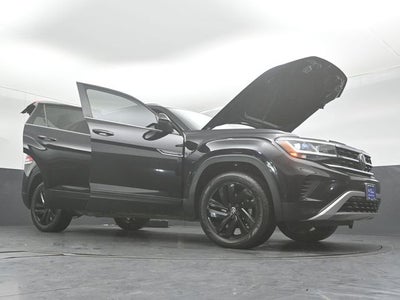 2022 Volkswagen Atlas Cross Sport 3.6L V6 SE w/Technology