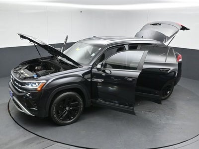2022 Volkswagen Atlas Cross Sport 3.6L V6 SE w/Technology