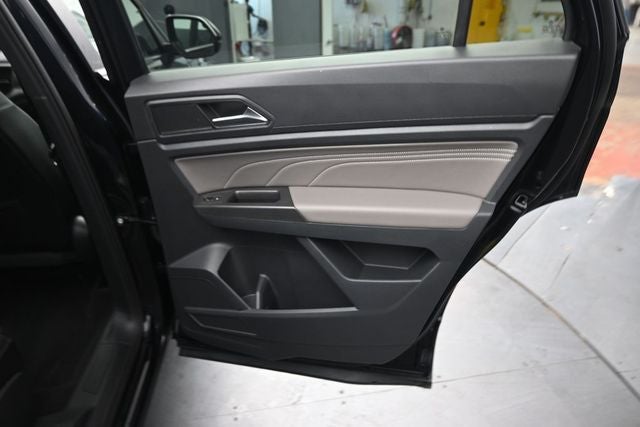 2022 Volkswagen Atlas Cross Sport 2.0T SE