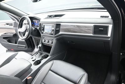 2022 Volkswagen Atlas Cross Sport 2.0T SE