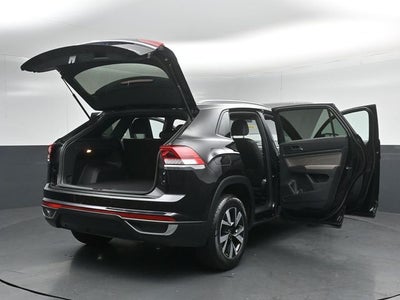 2022 Volkswagen Atlas Cross Sport 2.0T SE