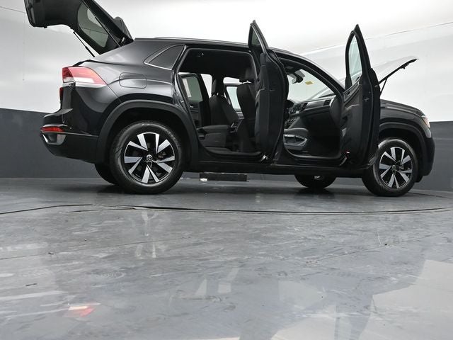 2022 Volkswagen Atlas Cross Sport 2.0T SE
