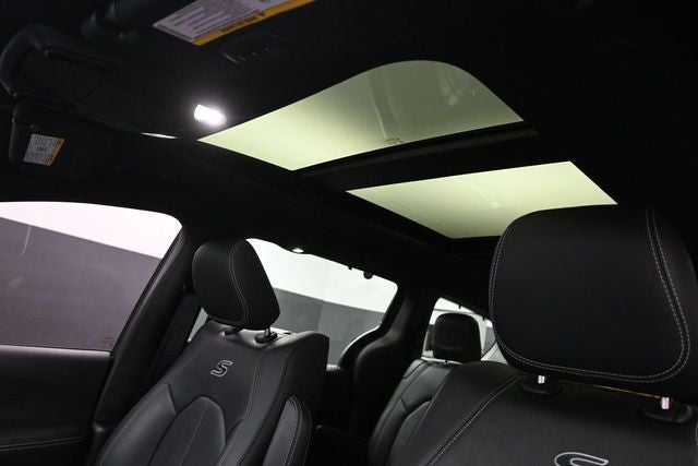 2019 Chrysler Pacifica Touring L Plus