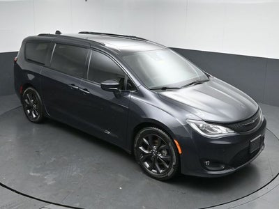 2019 Chrysler Pacifica Touring L Plus