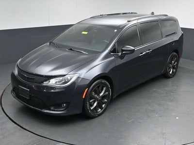 2019 Chrysler Pacifica Touring L Plus