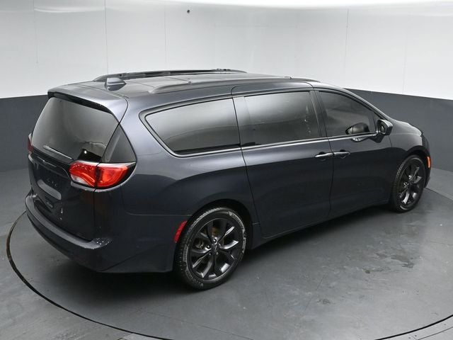 2019 Chrysler Pacifica Touring L Plus