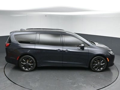 2019 Chrysler Pacifica Touring L Plus