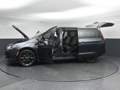 2019 Chrysler Pacifica Touring L Plus