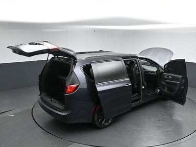 2019 Chrysler Pacifica Touring L Plus