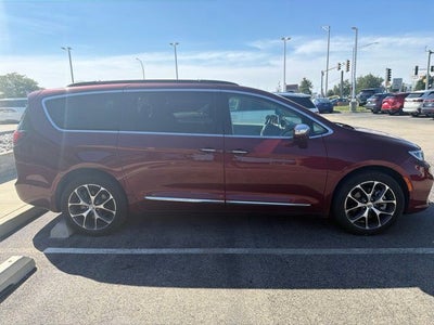 2022 Chrysler Pacifica Limited