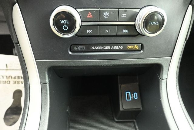 2024 Ford Edge SE