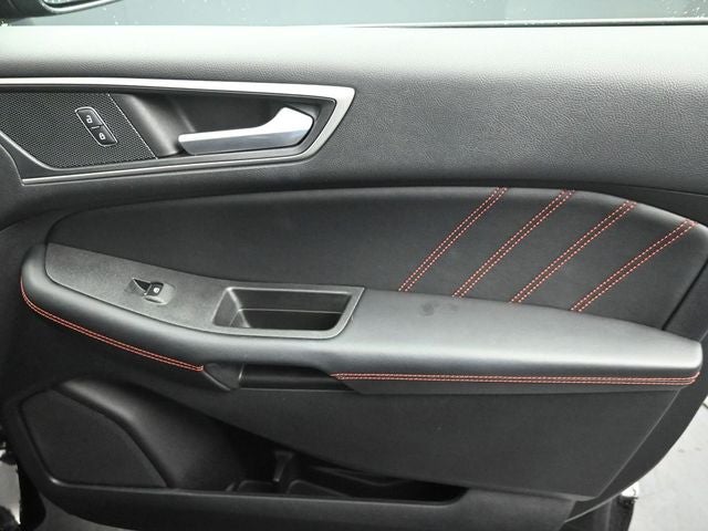 2021 Ford Edge ST Line